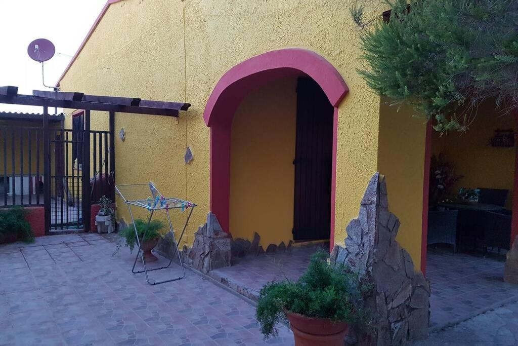 Palma Bnb Apartment Maracalagonis Bagian luar foto
